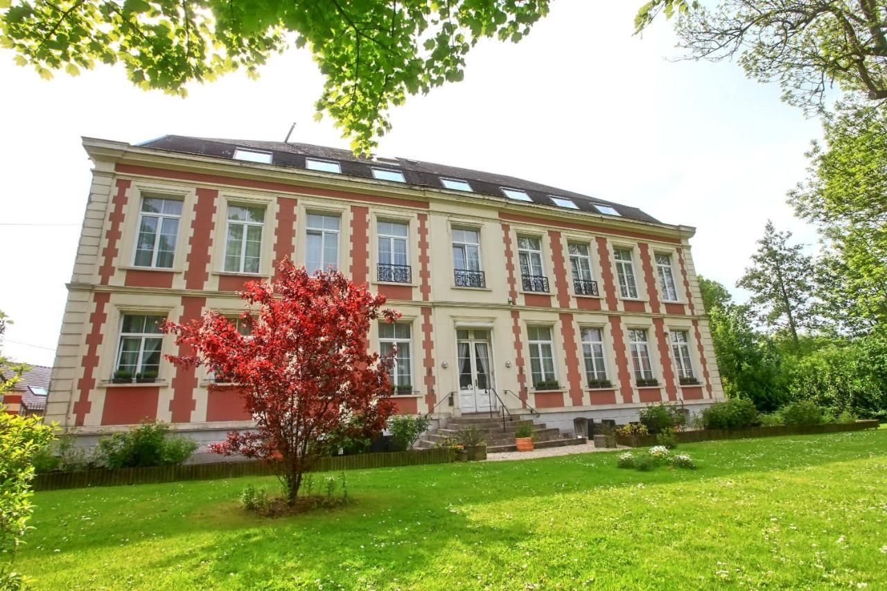 Frühstückspension Chateau De Moulin Le Comte